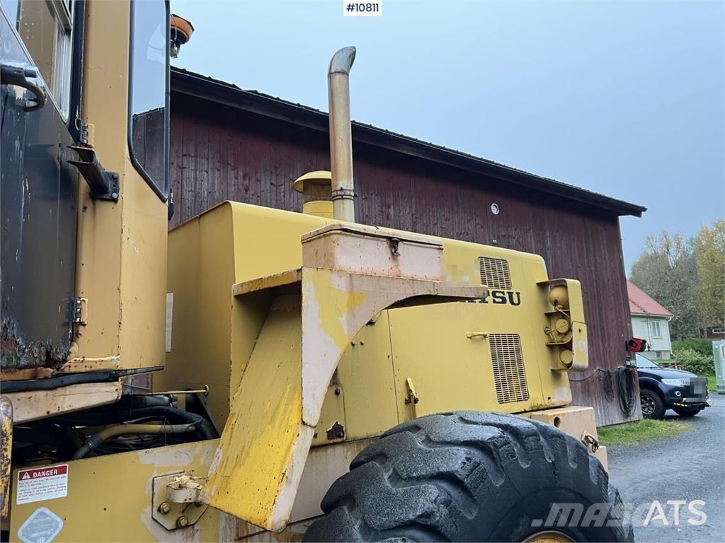 Komatsu W90-3 Wheel Loader Rataslaadurid