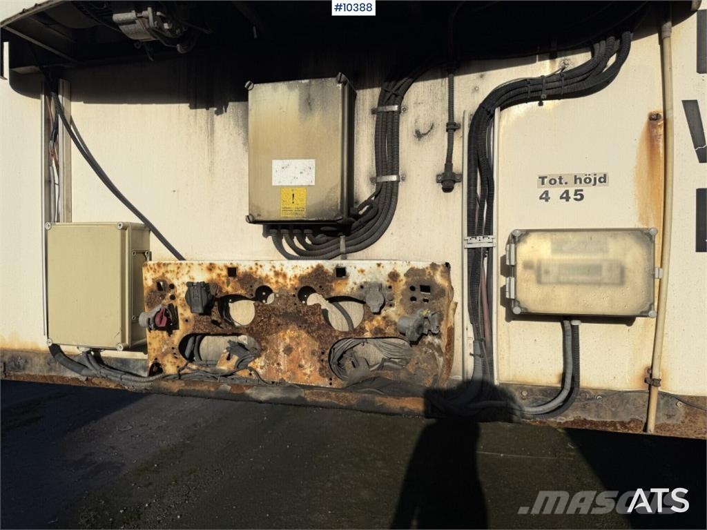 Krone SD Refrigerated and Freezer Trailer Kühlauflieger