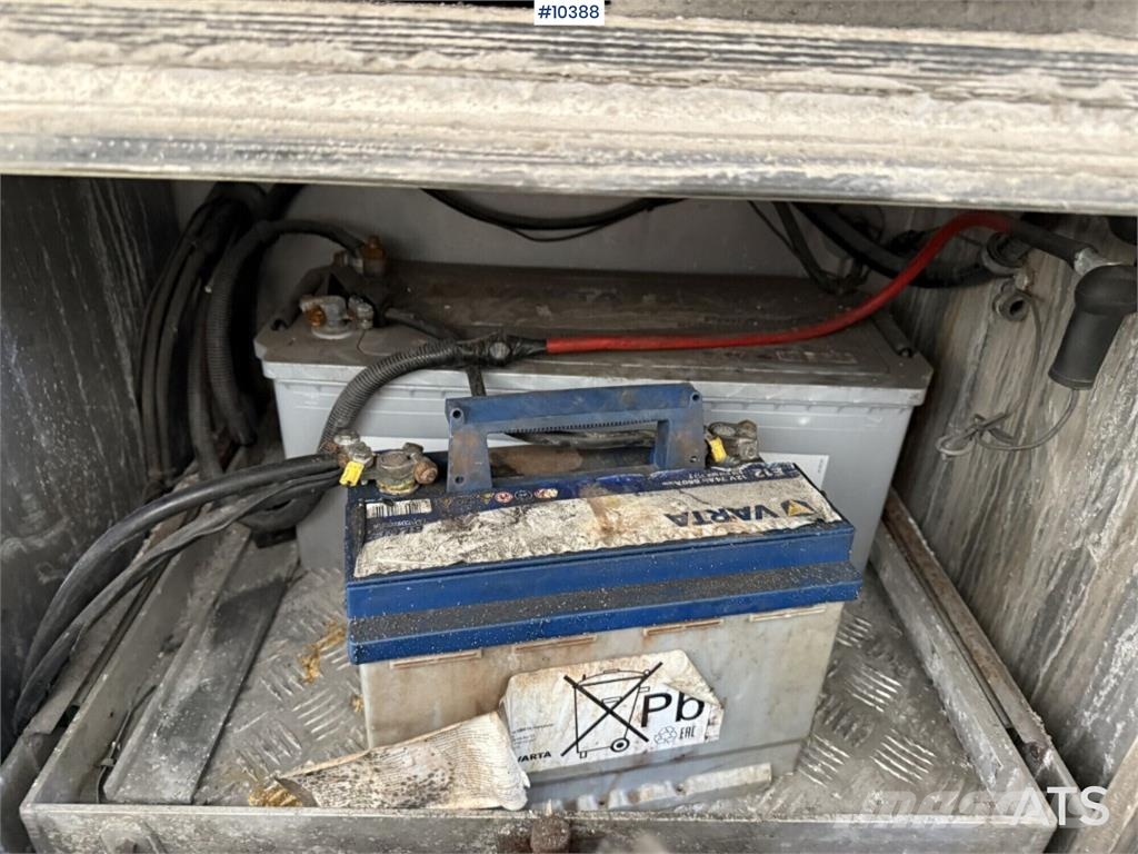 Krone SD Refrigerated and Freezer Trailer Kühlauflieger