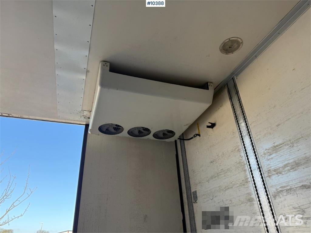 Krone SD Refrigerated and Freezer Trailer Kühlauflieger