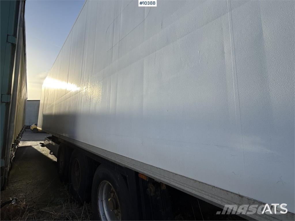 Krone SD Refrigerated and Freezer Trailer Kühlauflieger