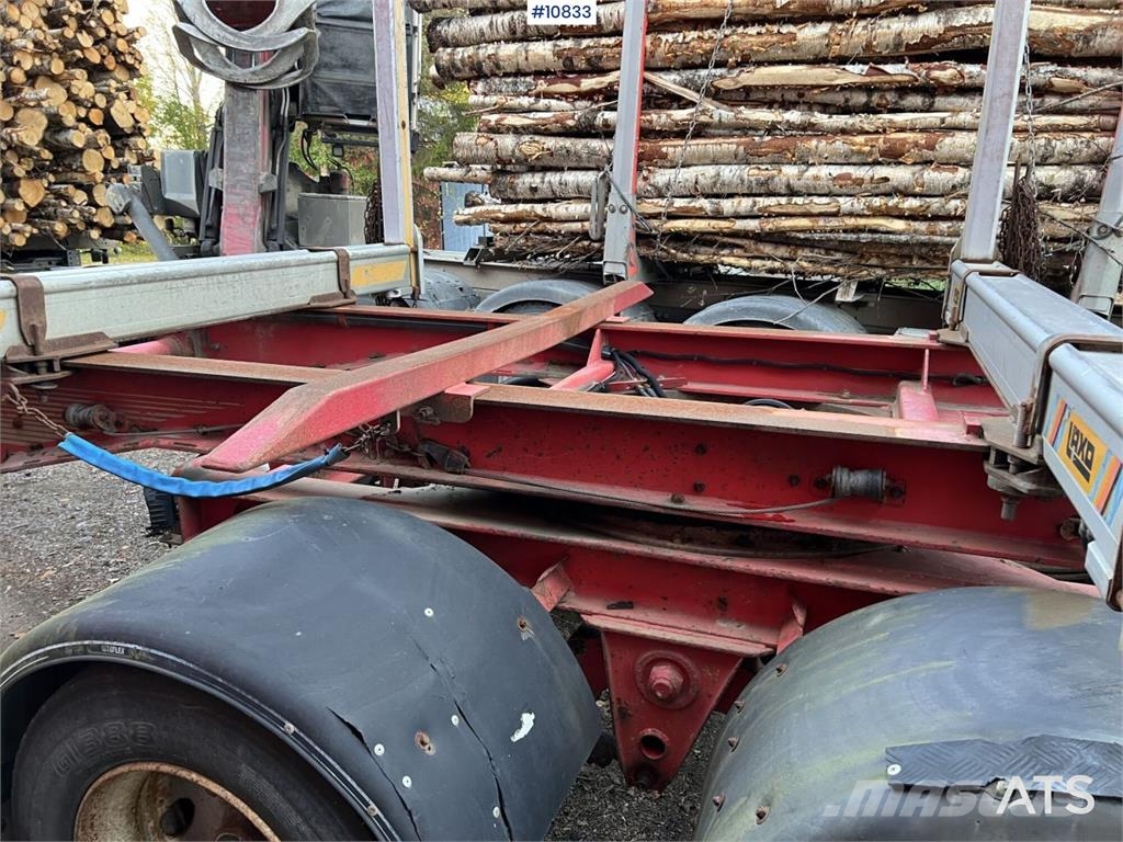 LEFAB V4 100 Log Trailer, 4-Axle Kokmateriālu vešanas piekabes
