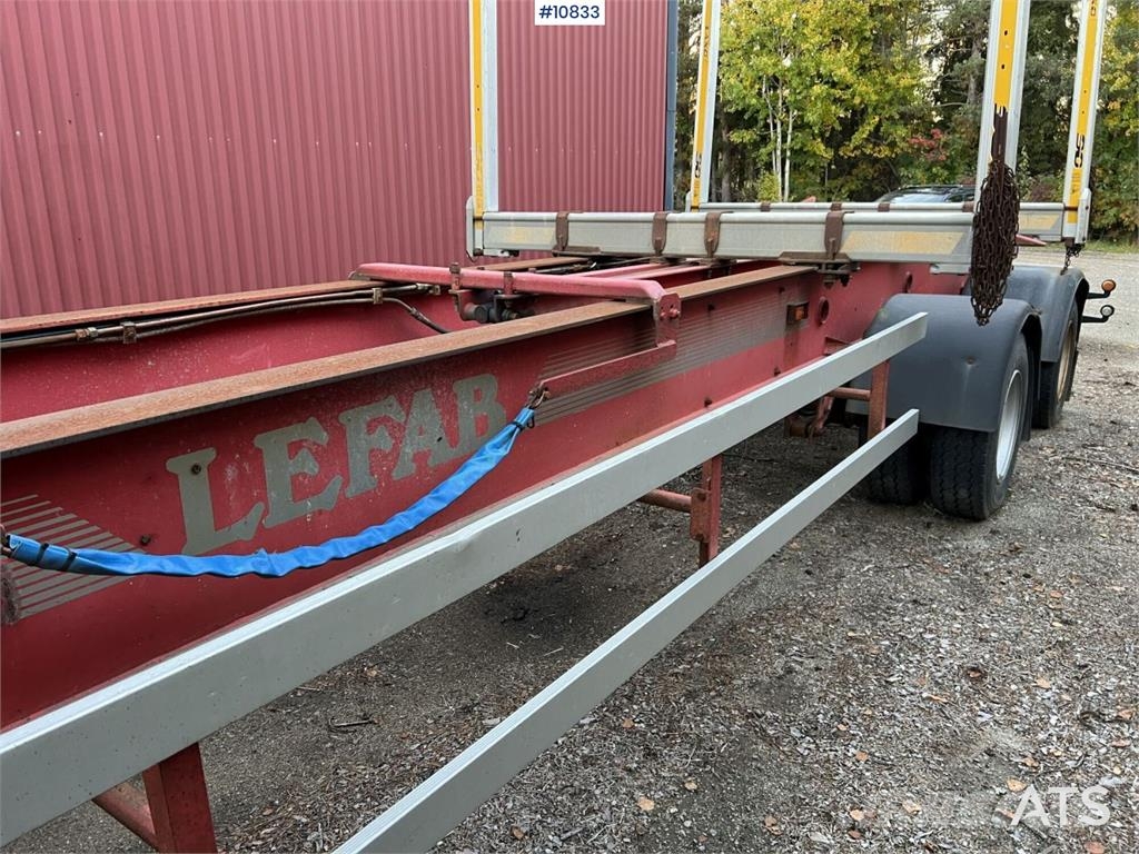 LEFAB V4 100 Log Trailer, 4-Axle Kokmateriālu vešanas piekabes