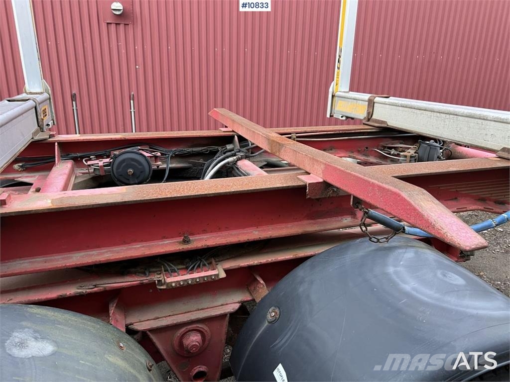 LEFAB V4 100 Log Trailer, 4-Axle Kokmateriālu vešanas piekabes