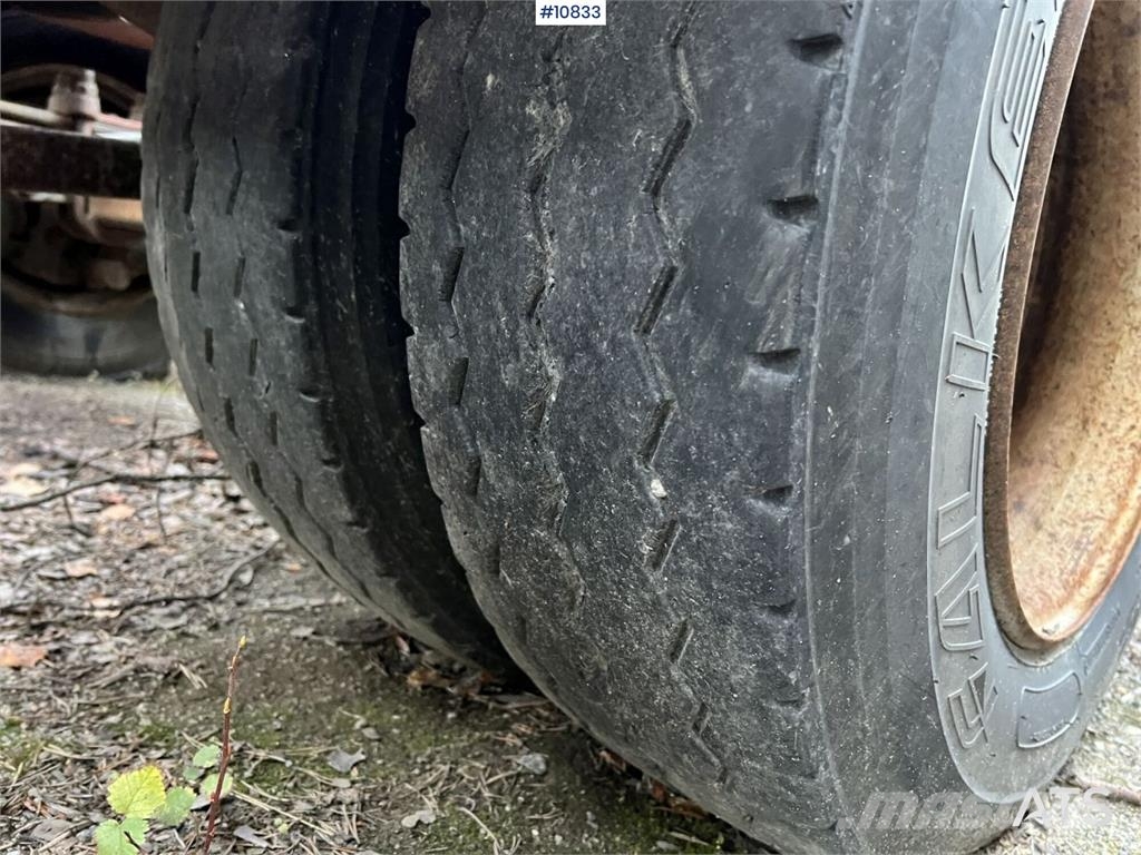 LEFAB V4 100 Log Trailer, 4-Axle Kokmateriālu vešanas piekabes