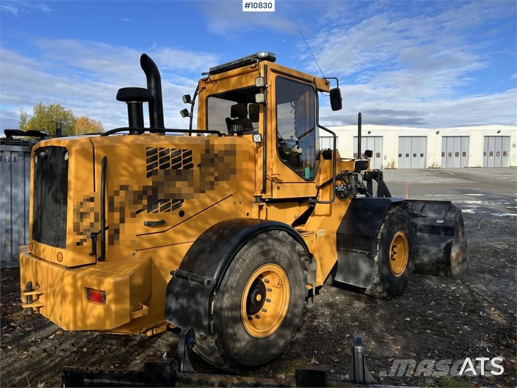 Ljungby L15 Wheel Loader with Attachments Rataslaadurid