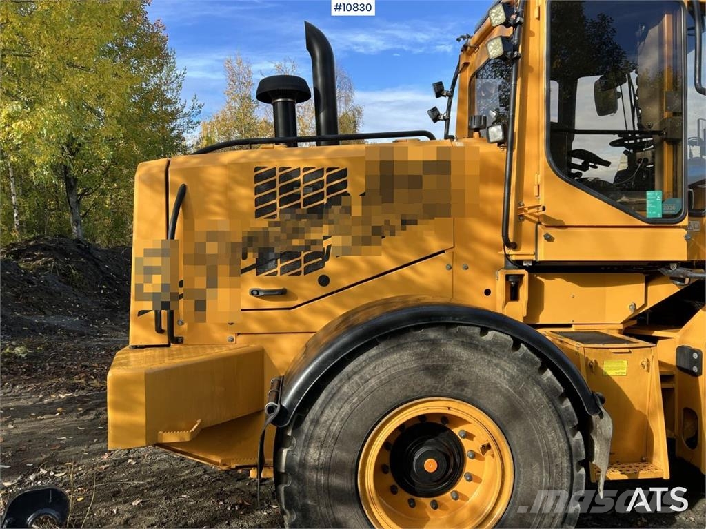 Ljungby L15 Wheel Loader with Attachments Rataslaadurid