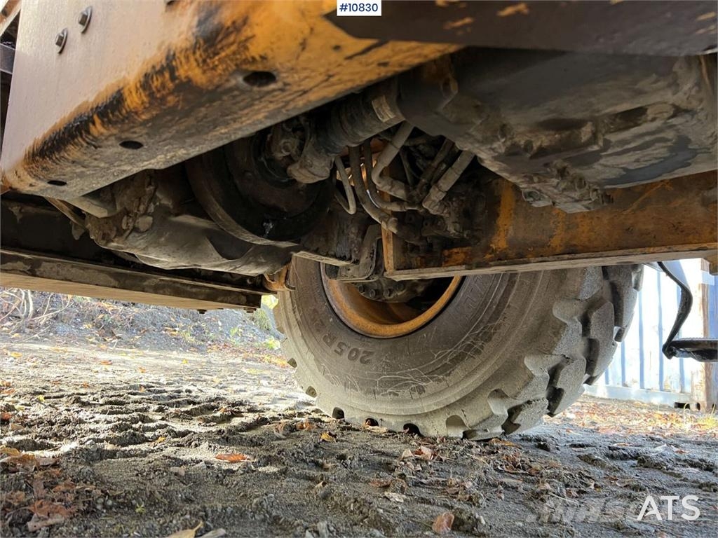 Ljungby L15 Wheel Loader with Attachments Rataslaadurid