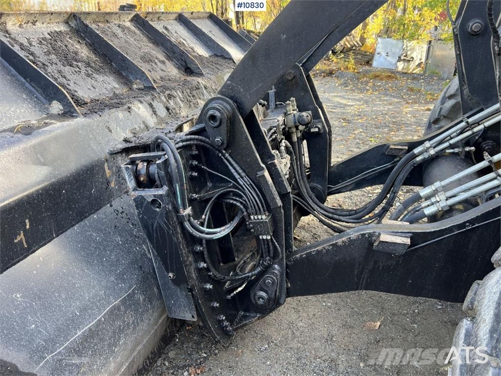 Ljungby L15 Wheel Loader with Attachments Rataslaadurid