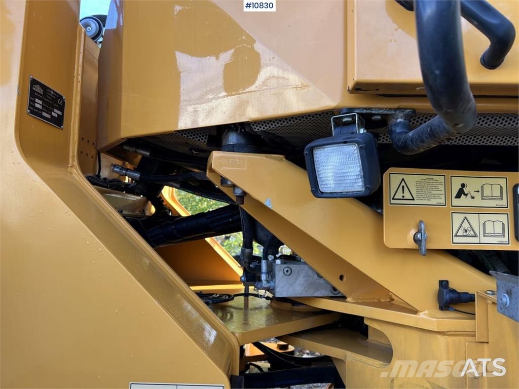 Ljungby L15 Wheel Loader with Attachments Rataslaadurid