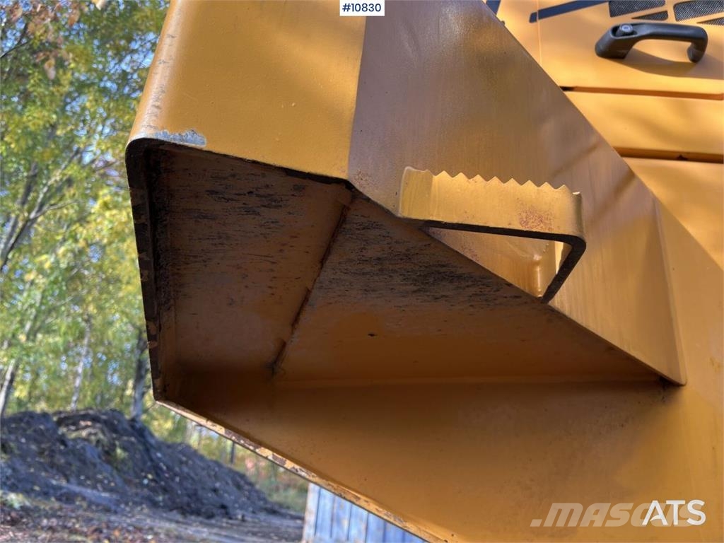 Ljungby L15 Wheel Loader with Attachments Rataslaadurid