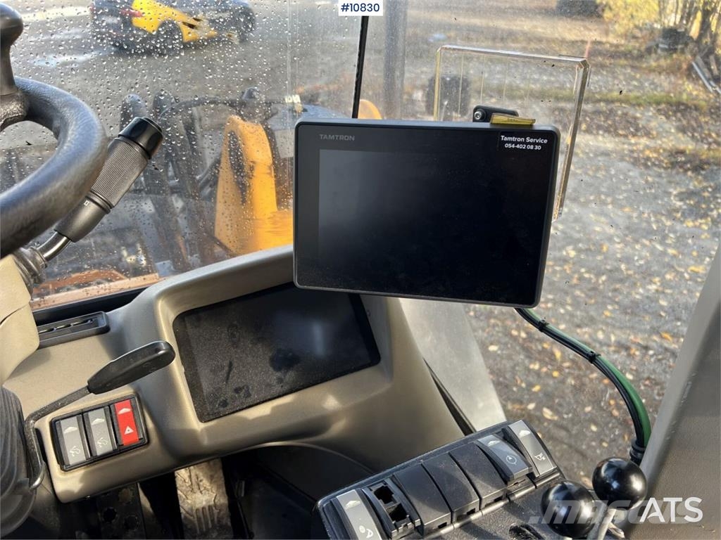 Ljungby L15 Wheel Loader with Attachments Rataslaadurid