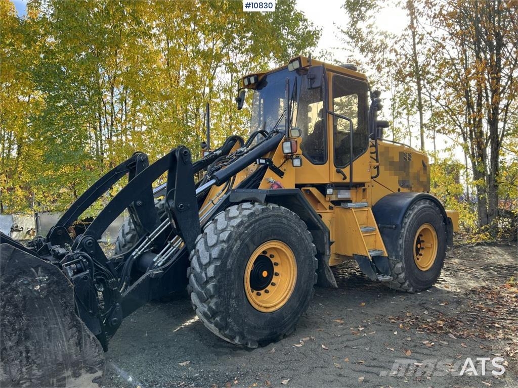 Ljungby L15 Wheel Loader with Attachments Rataslaadurid