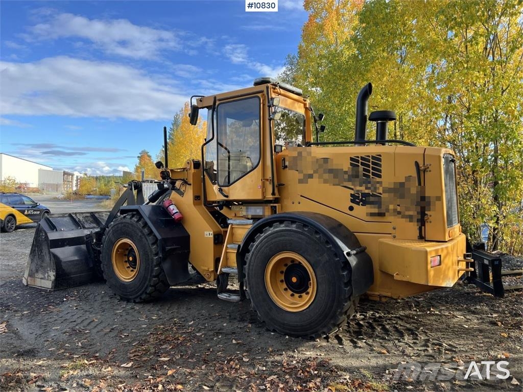 Ljungby L15 Wheel Loader with Attachments Rataslaadurid