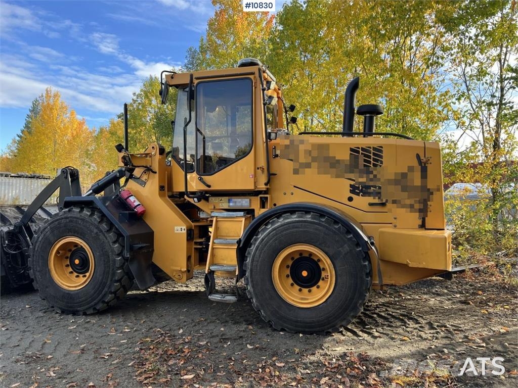 Ljungby L15 Wheel Loader with Attachments Rataslaadurid