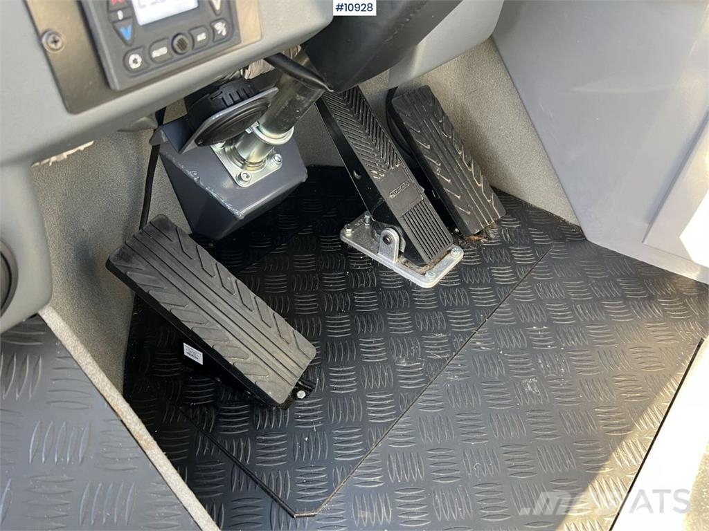 LM Trac 587 Skid steer loderler