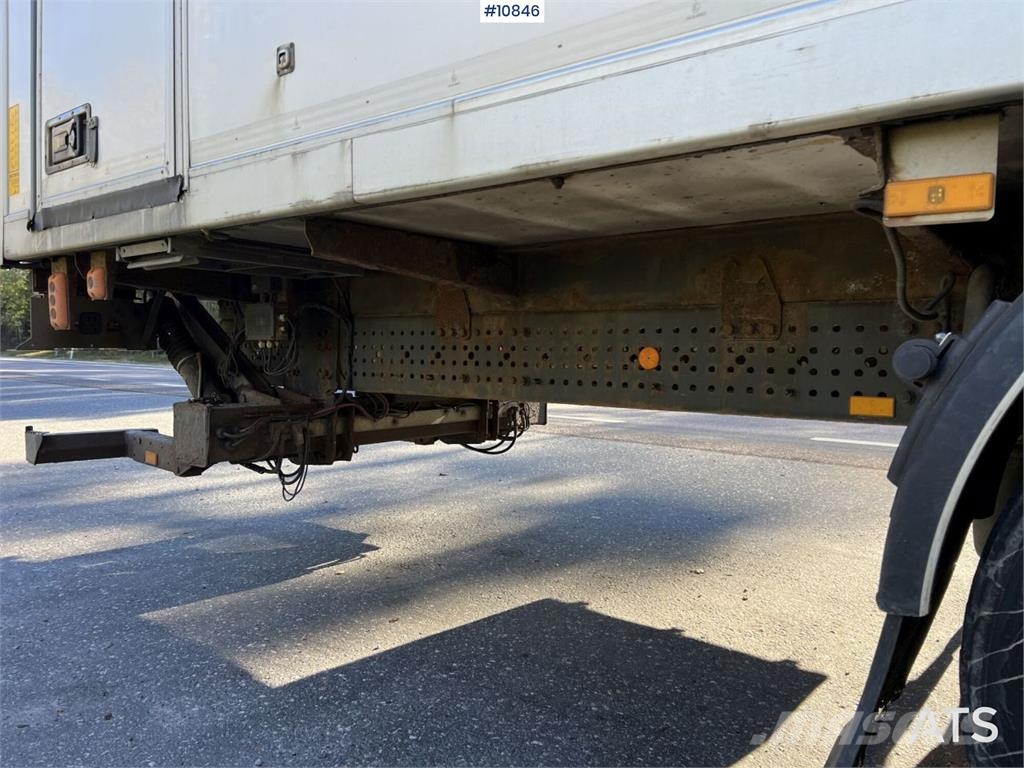Mercedes-Benz ANTOS Bakwagens met gesloten opbouw