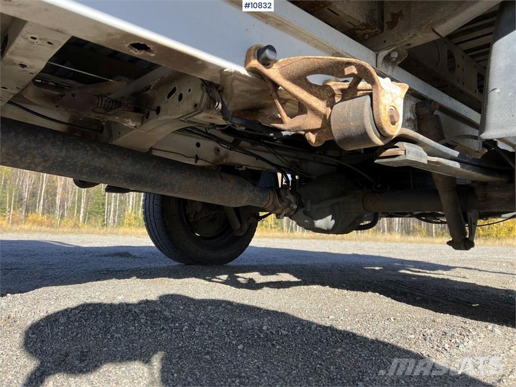Mercedes-Benz Sprinter Platformas/izkraušana no sāniem