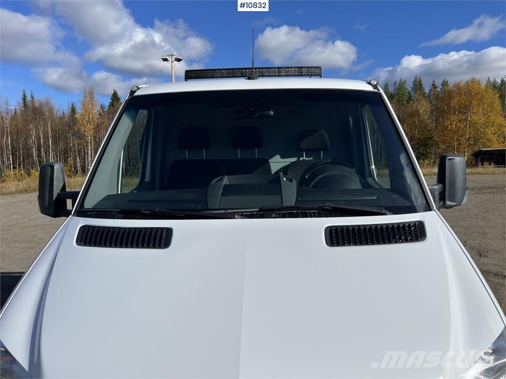 Mercedes-Benz Sprinter Platformas/izkraušana no sāniem