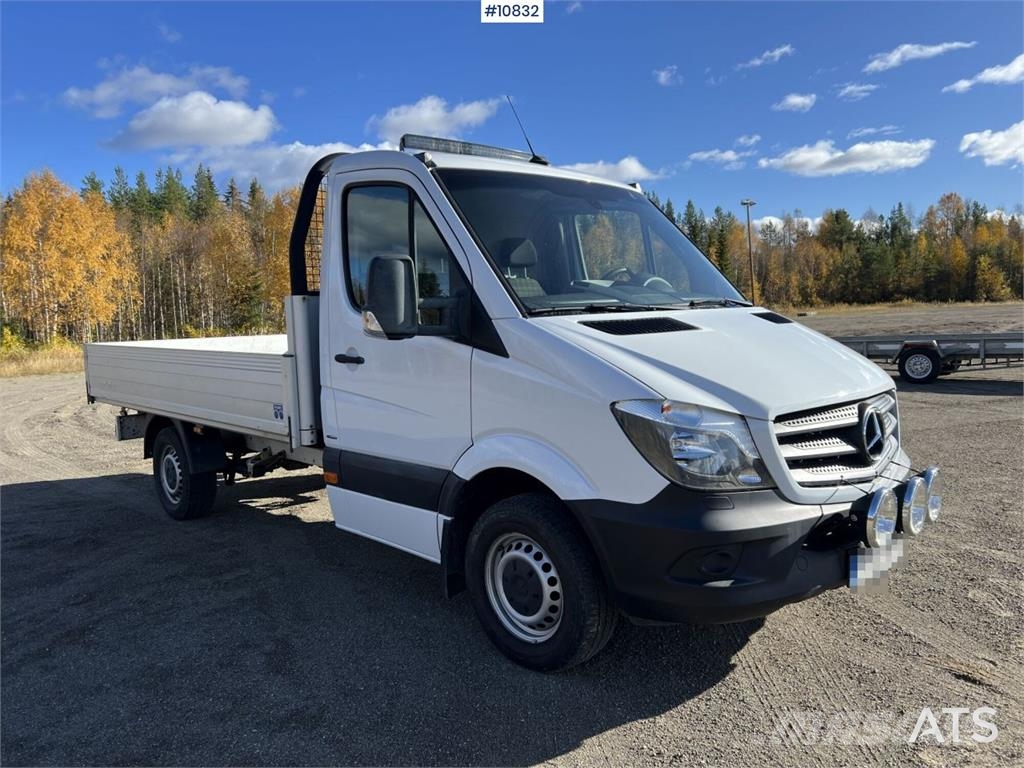 Mercedes-Benz Sprinter Platformas/izkraušana no sāniem