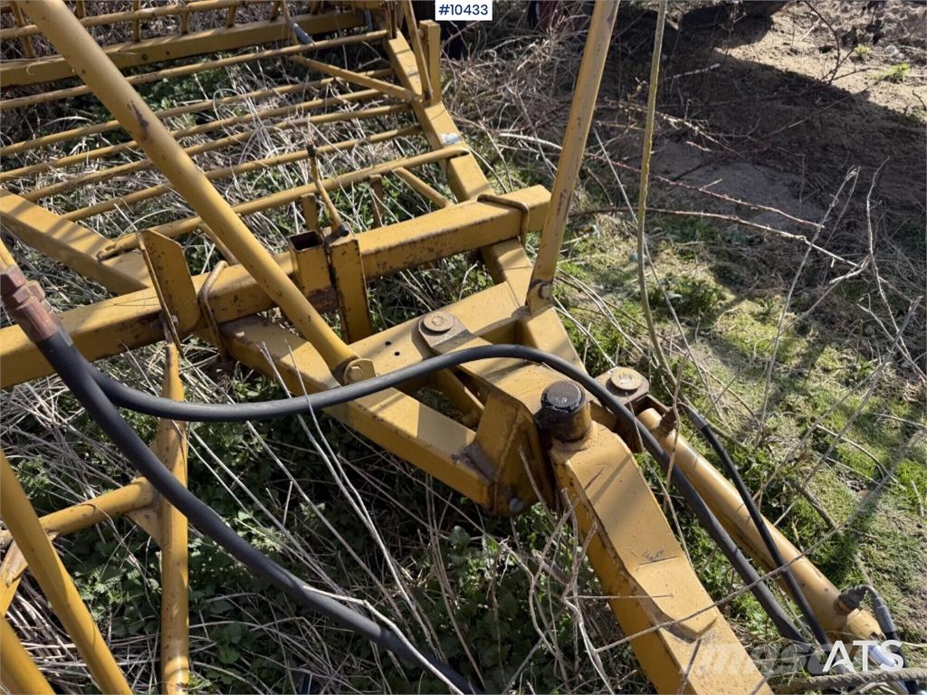 Mullerup BV Self-loading Bale Trailer Remolques para pacas