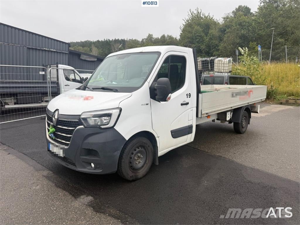 Renault Master Flatbed Truck 平板栏板货车