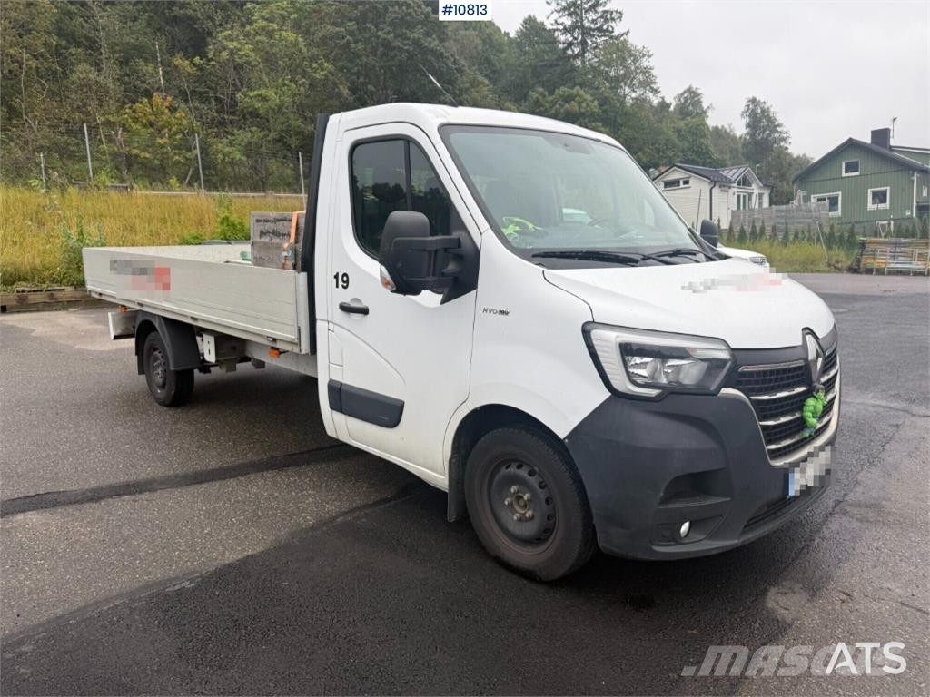 Renault Master Flatbed Truck 平板栏板货车