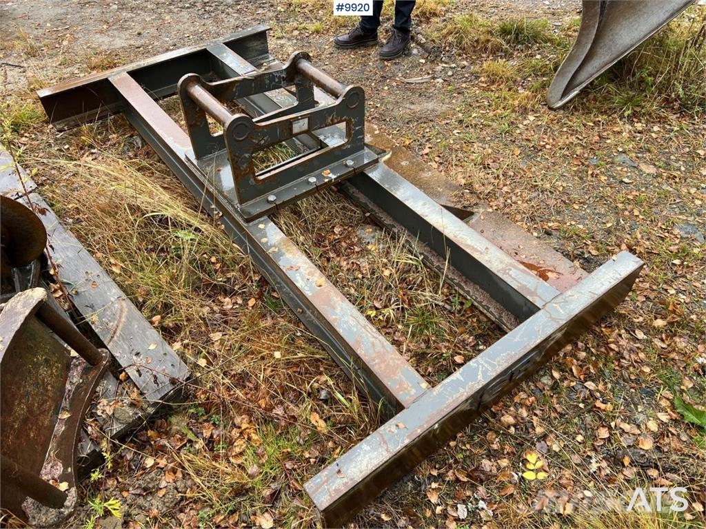 SB Leveling Beam 2500 with S60 Mount جرافات عكسية