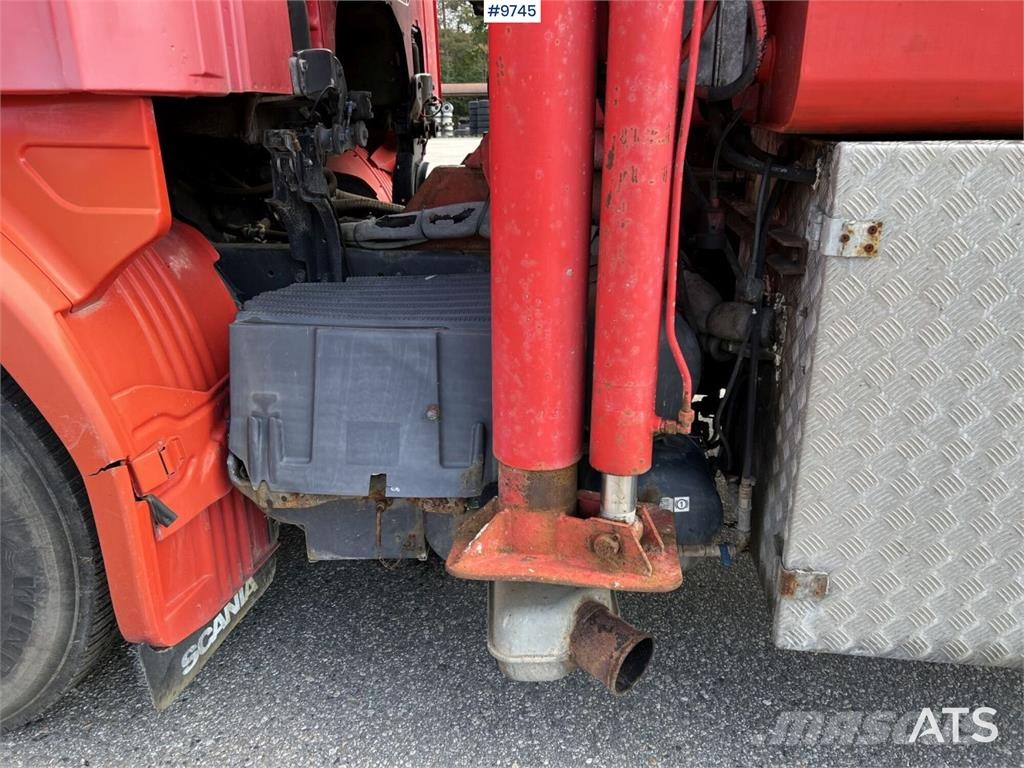 Scania P230 with Concrete pump Betonpomptrucks