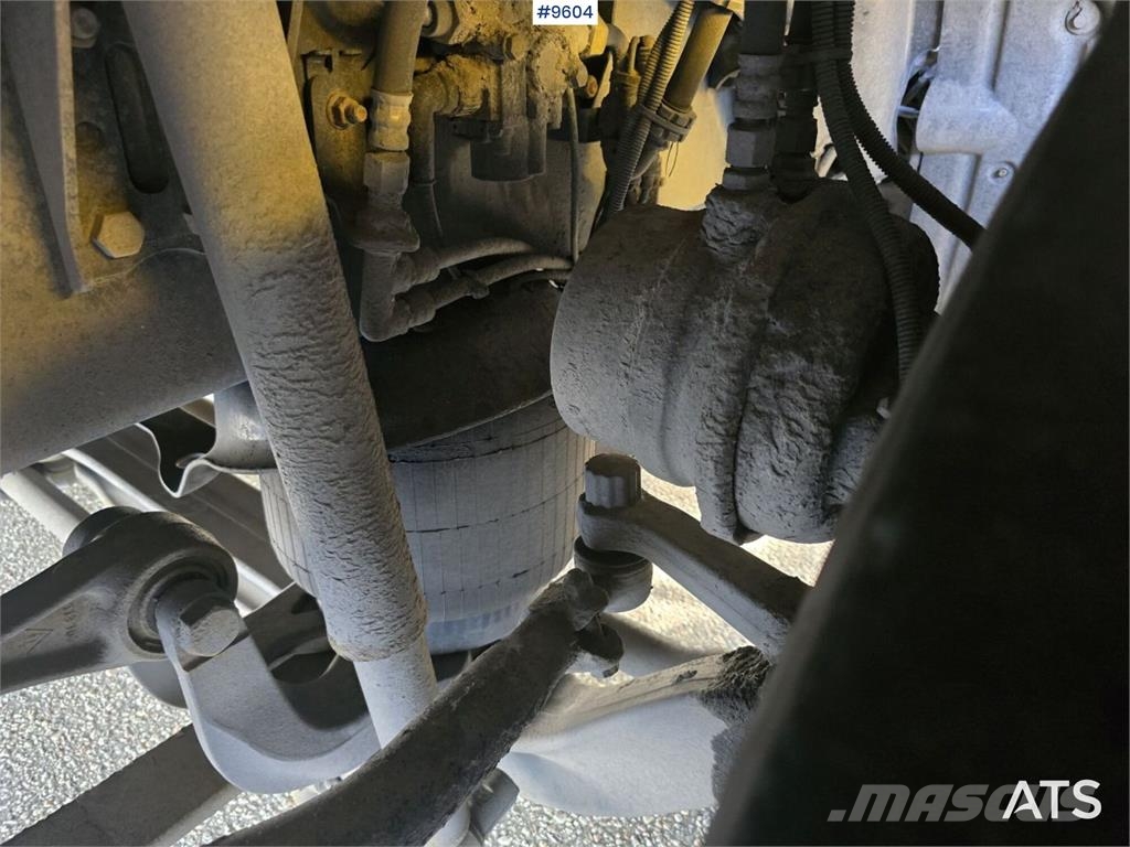 Scania P250 Liftable and lowerable body Φορτηγά Κόφα
