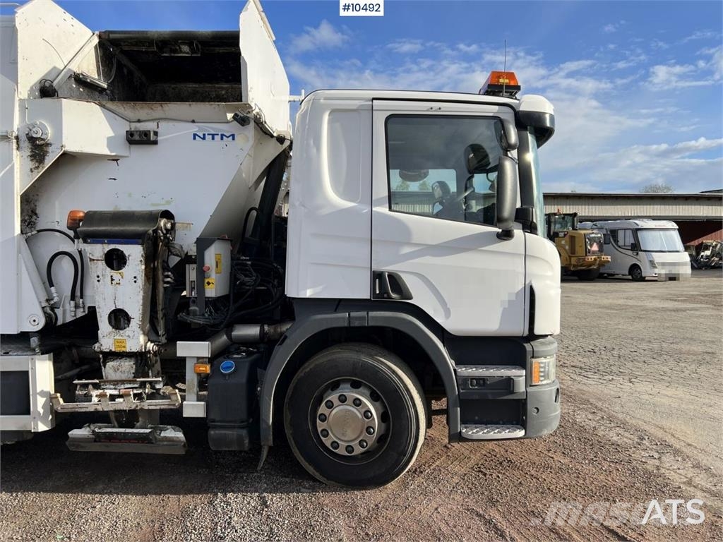 Scania P320 Garbage Truck with Side Loader (VIDEO) Camiones de basura