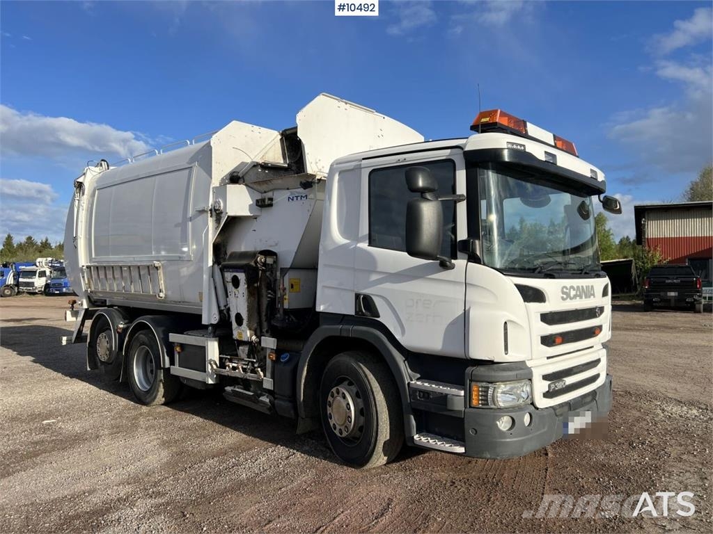Scania P320 Garbage Truck with Side Loader (VIDEO) Camiones de basura
