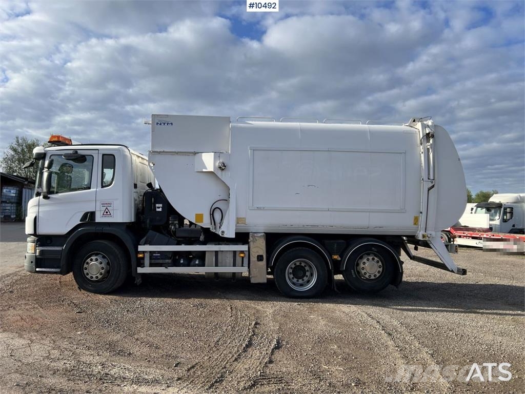 Scania P320 Garbage Truck with Side Loader (VIDEO) Camiones de basura