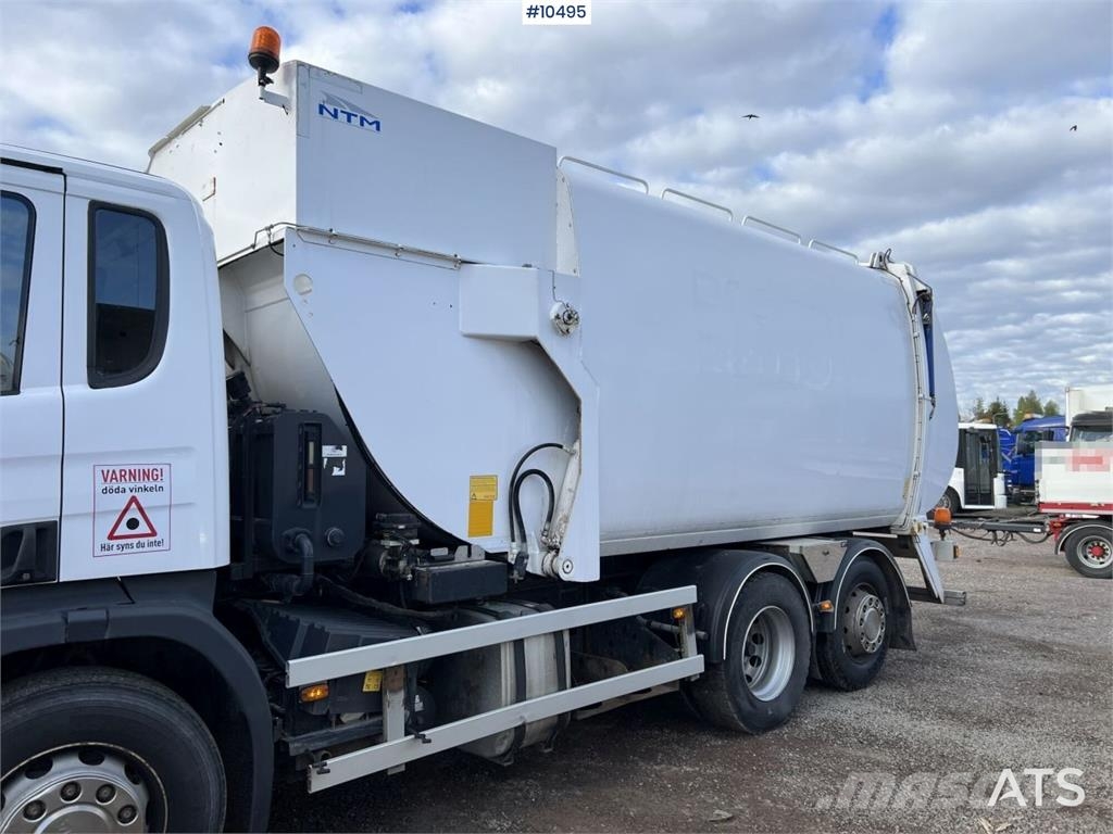 Scania P320 Garbage Truck with Side Loader Camiones de basura