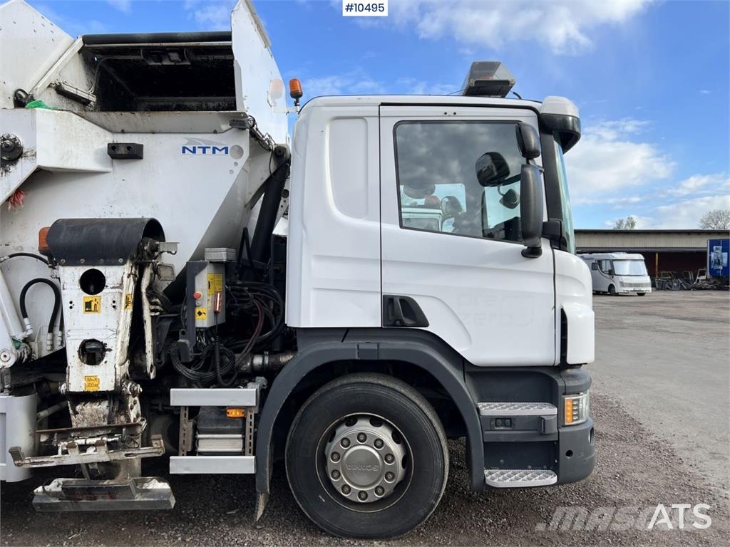 Scania P320 Garbage Truck with Side Loader Camiones de basura