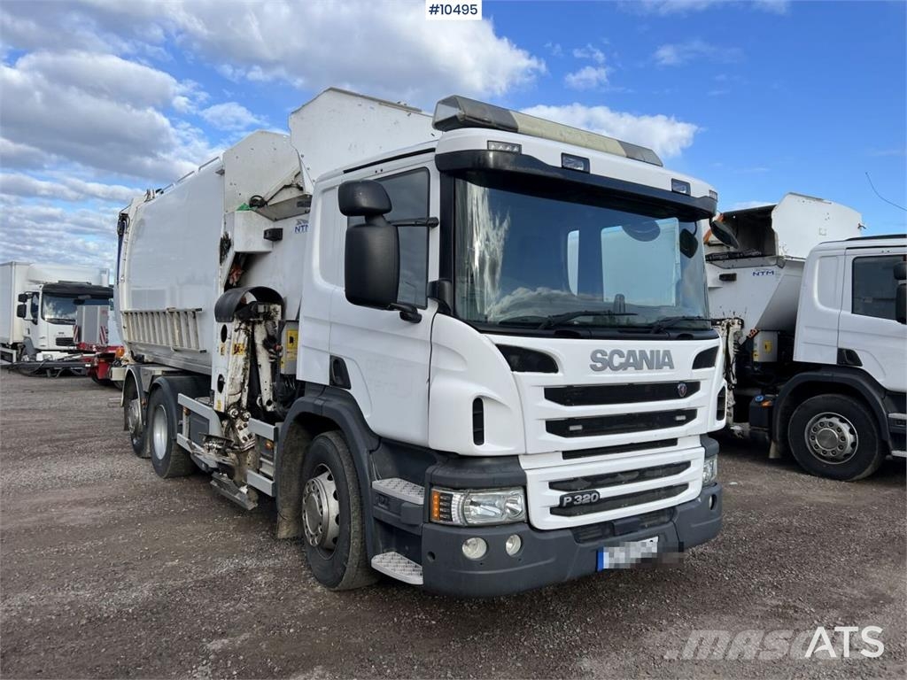 Scania P320 Garbage Truck with Side Loader Camiones de basura