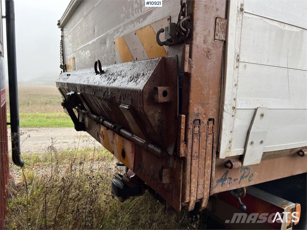Scania P340LB6X2*4HNA Kraanaga veokid