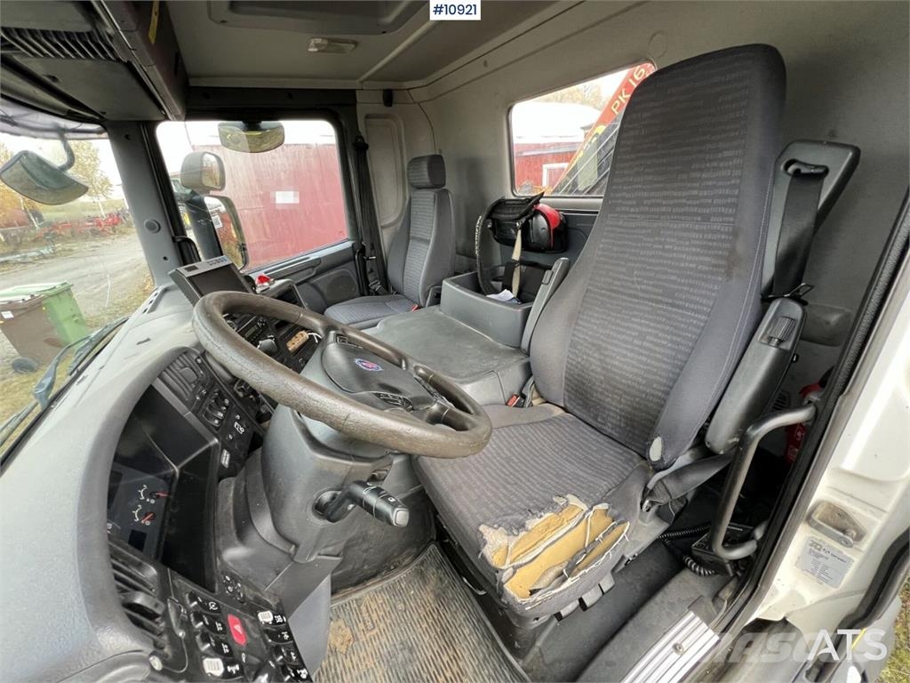 Scania P340LB6X2*4HNA Kraanaga veokid