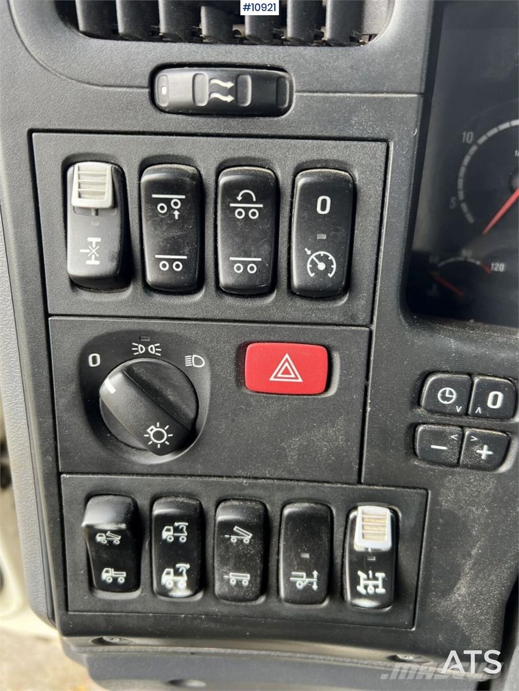 Scania P340LB6X2*4HNA Kraanaga veokid
