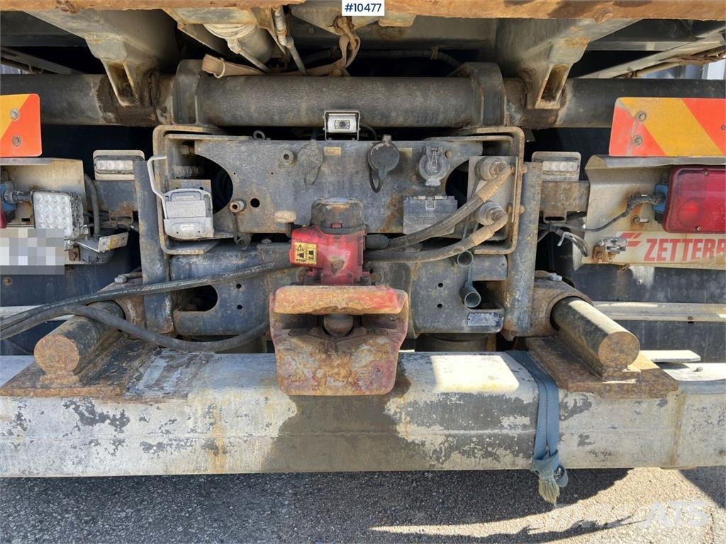 Scania P380DB6X2HNB Kiper tovornjaki
