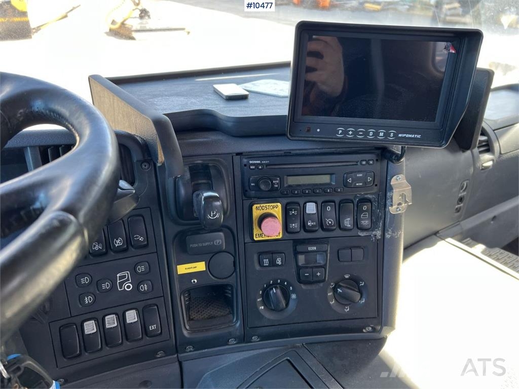 Scania P380DB6X2HNB Kiper tovornjaki