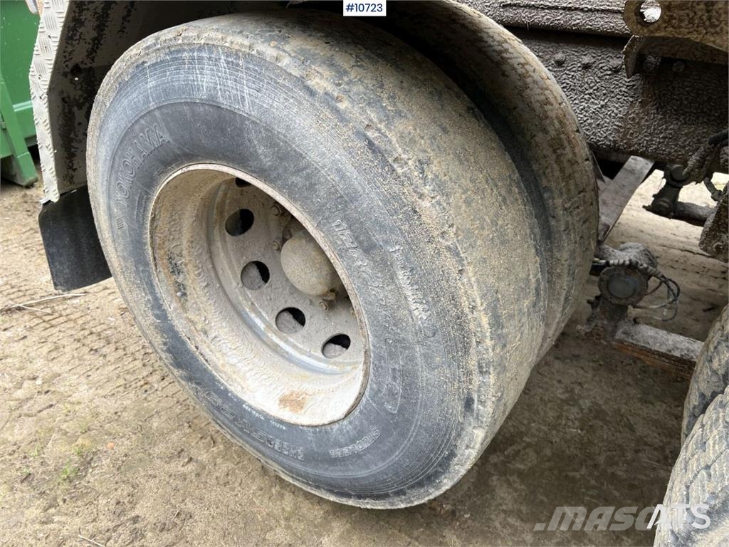 Scania R142H Camiones polibrazo