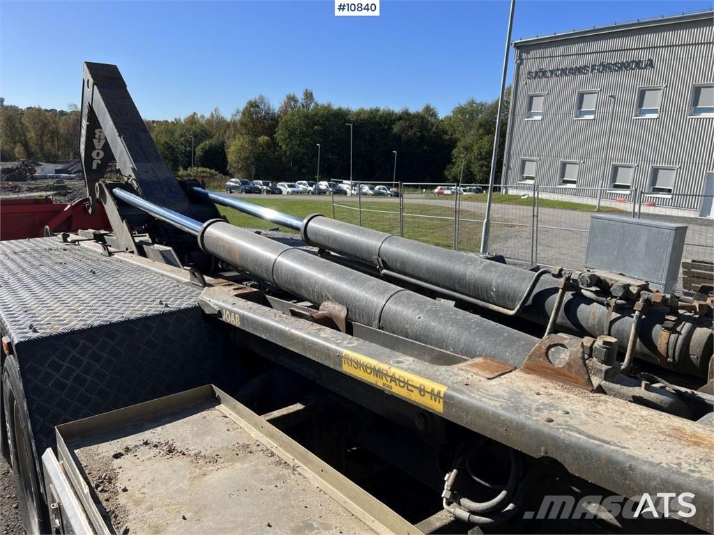 Scania R500 8x4 Hooklift Truck Treileri ar āķi