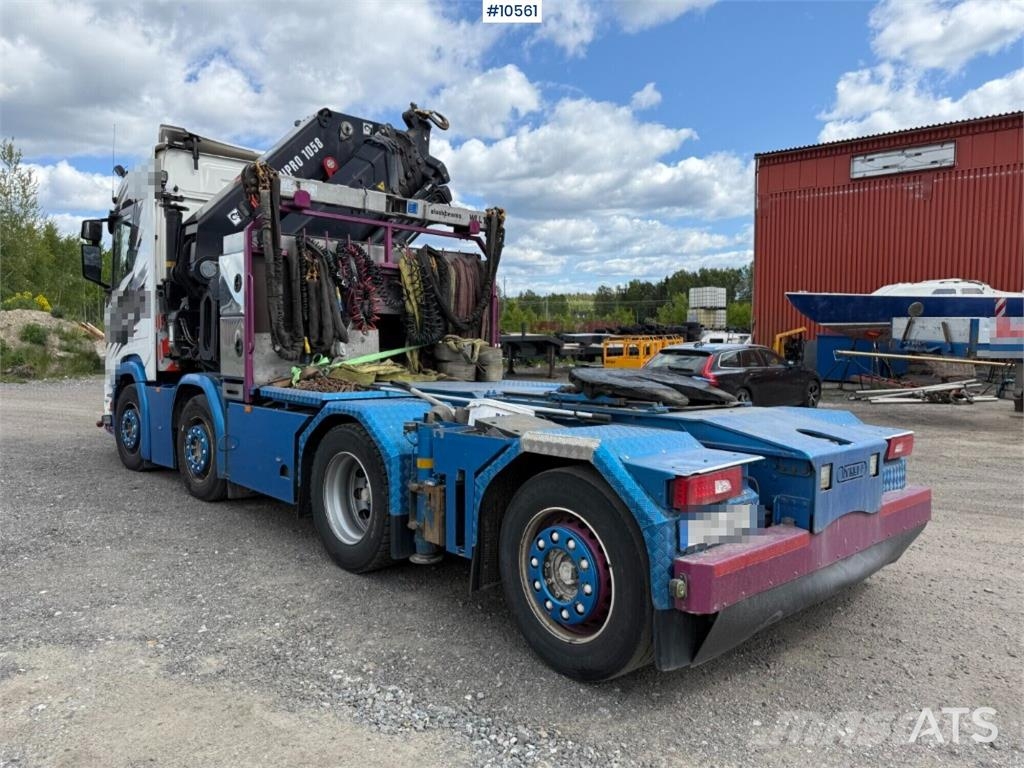 Scania R520 8x2*6 شاحنات الرافعات