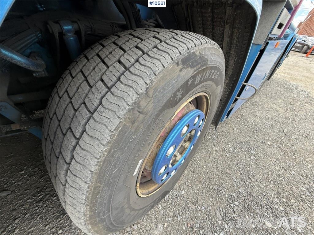 Scania R520 8x2*6 شاحنات الرافعات