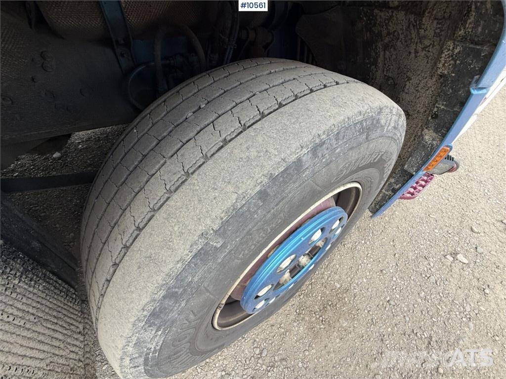Scania R520 8x2*6 شاحنات الرافعات