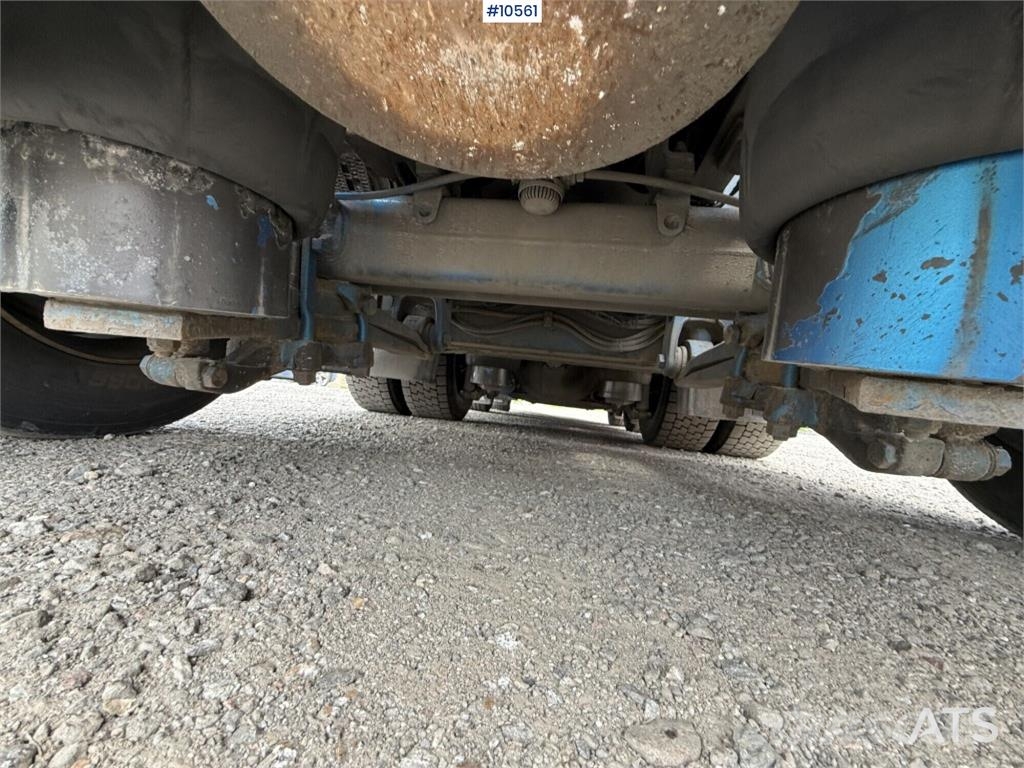Scania R520 8x2*6 شاحنات الرافعات