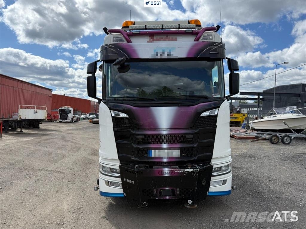 Scania R520 8x2*6 شاحنات الرافعات