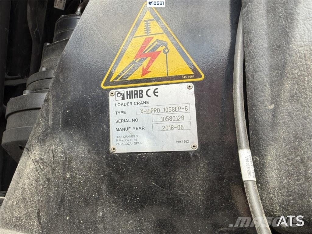 Scania R520 8x2*6 شاحنات الرافعات