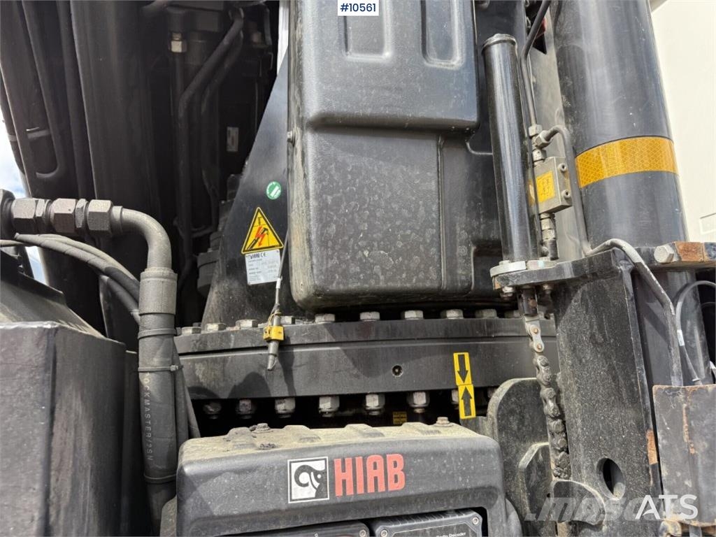 Scania R520 8x2*6 شاحنات الرافعات